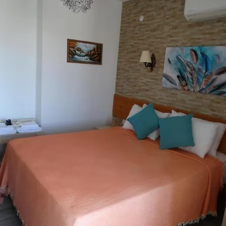 Surya Butik Alaçatı