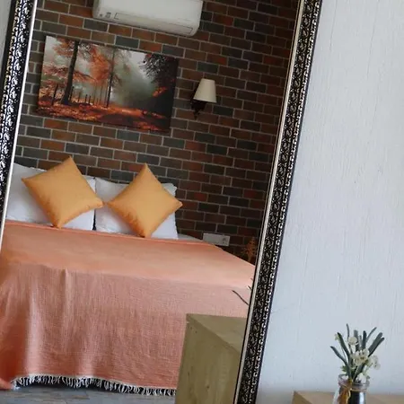 Surya Butik 2* Алачати