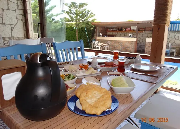 Surya Butik Alaçatı